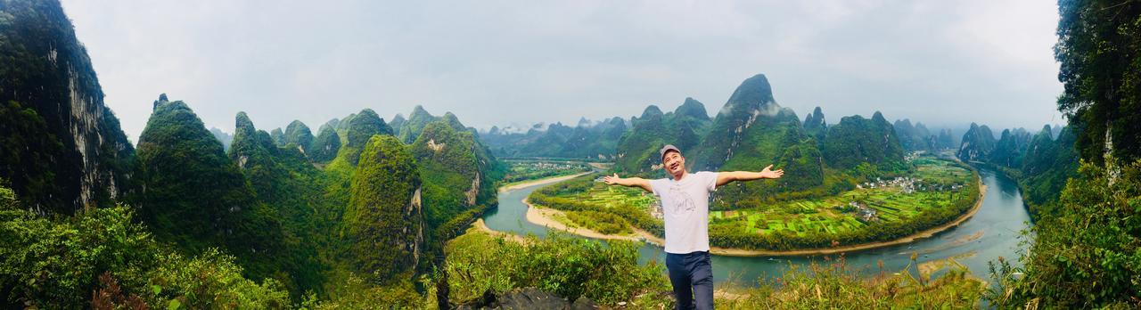 Yangshuo Moon Resort Hotel Guilin Exterior photo