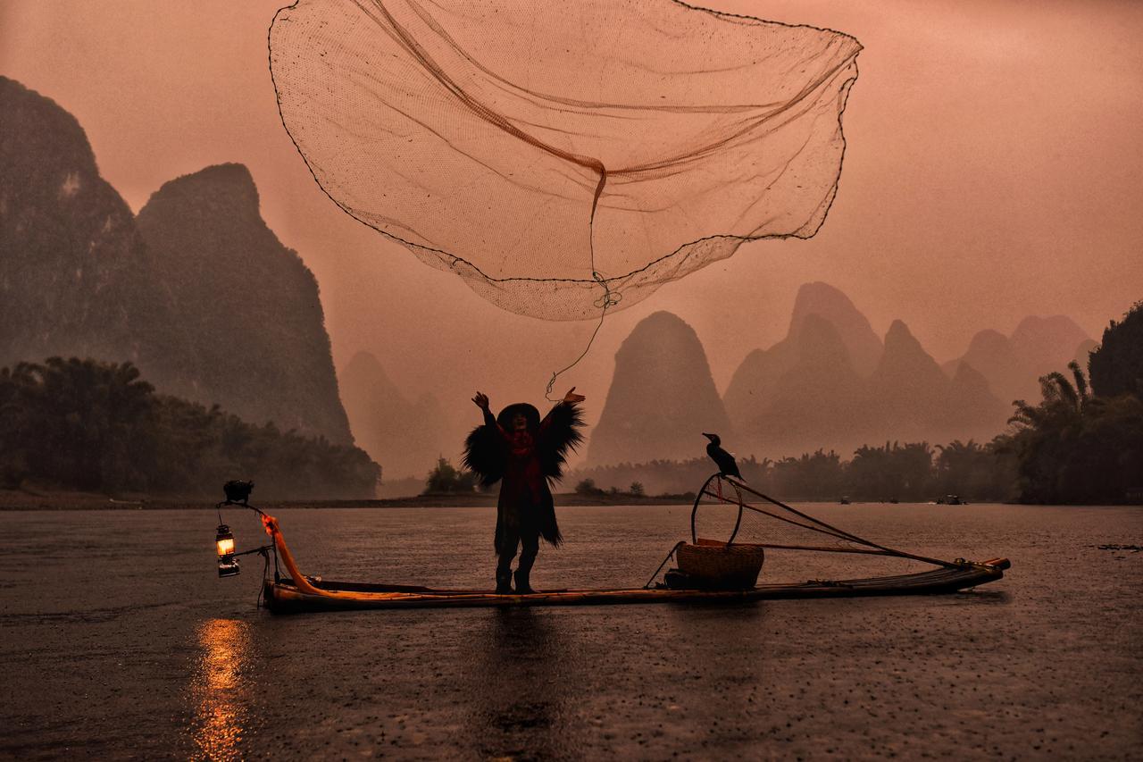 Yangshuo Moon Resort Hotel Guilin Exterior photo